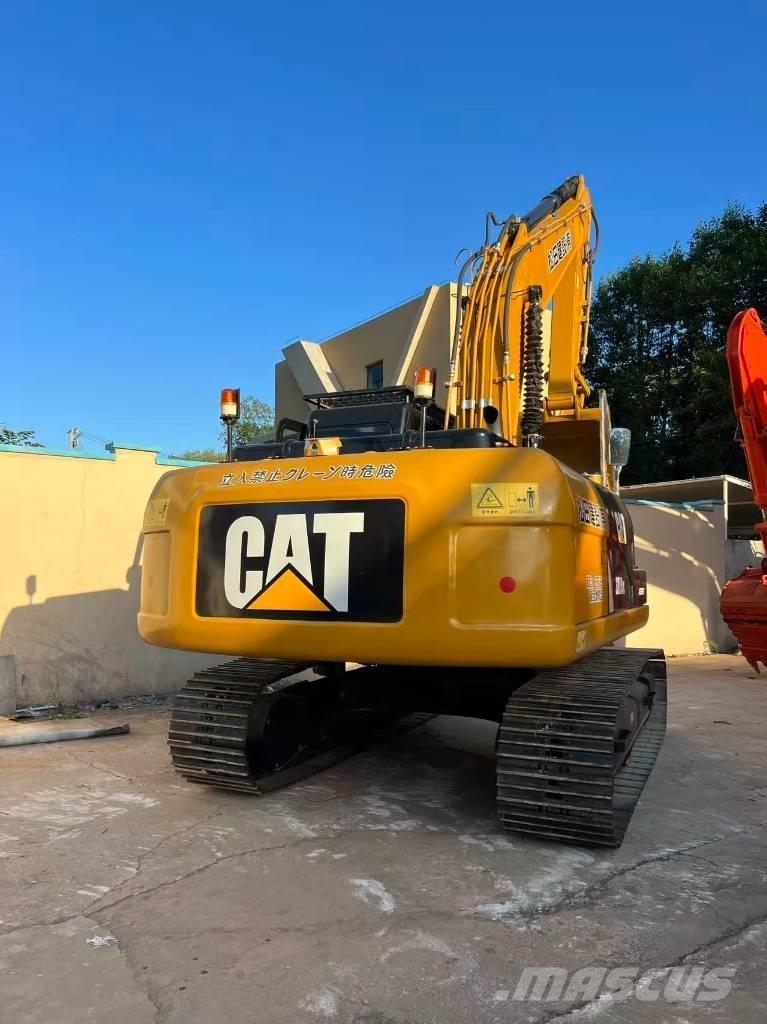 CAT 320 D Paletli ekskavatörler