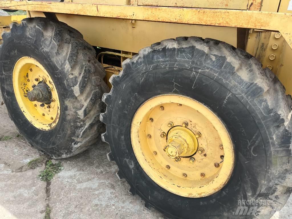 Baukema SHM4-120A Greyderler