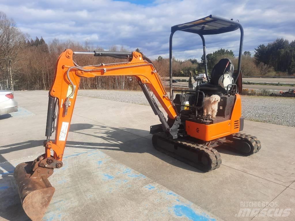 Hitachi ZX19U-5A Mini ekskavatörler, 7 tona dek