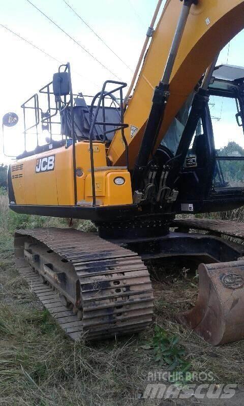 JCB JS220LC Paletli ekskavatörler