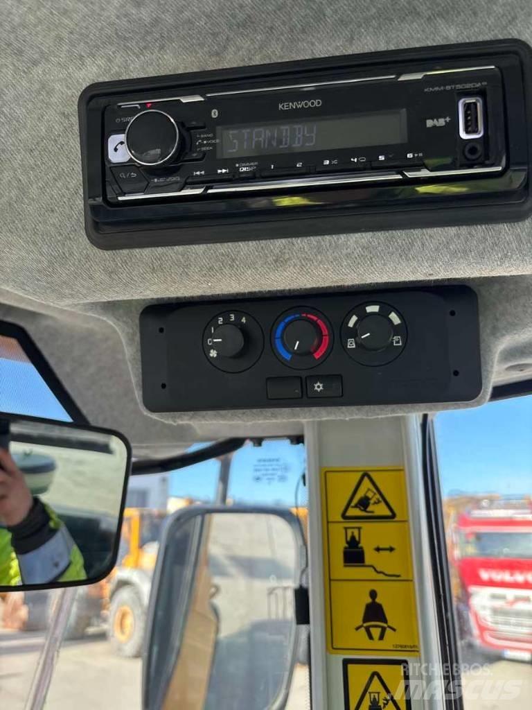 Volvo SD 135 B Tek tamburlu silindirler