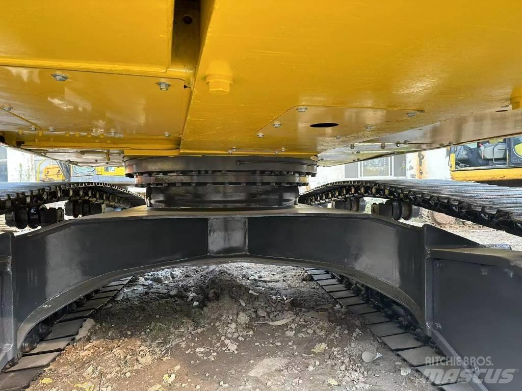 Komatsu PC 300 Paletli ekskavatörler
