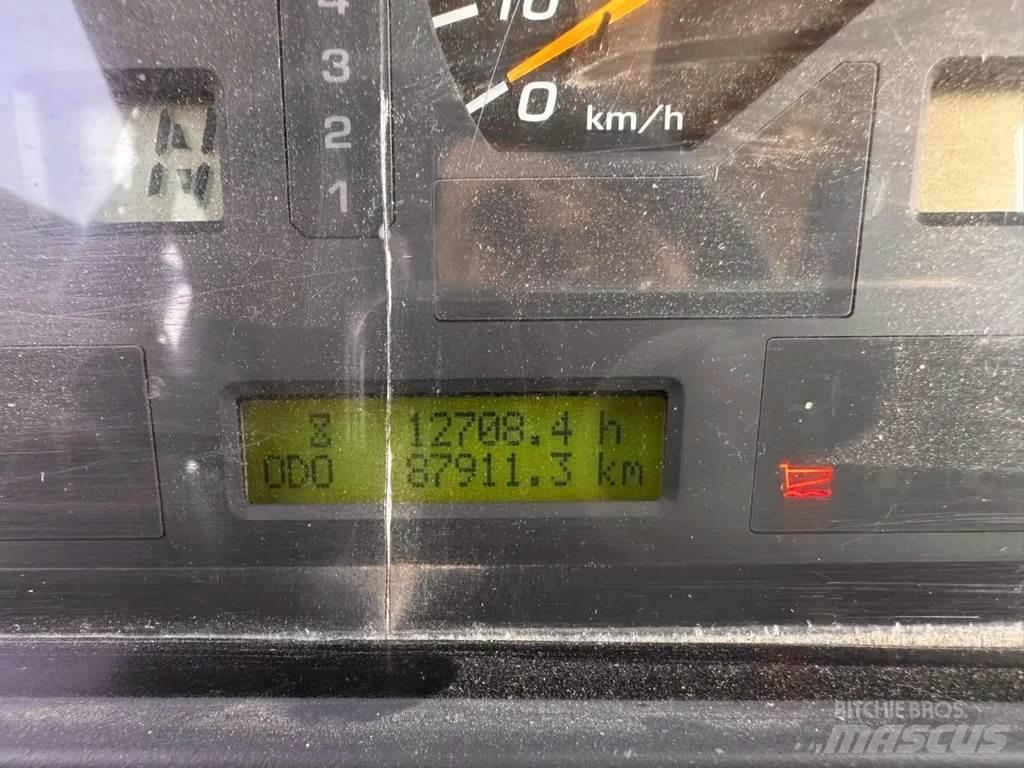 Komatsu HM300-2 Belden kirma kaya kamyonu