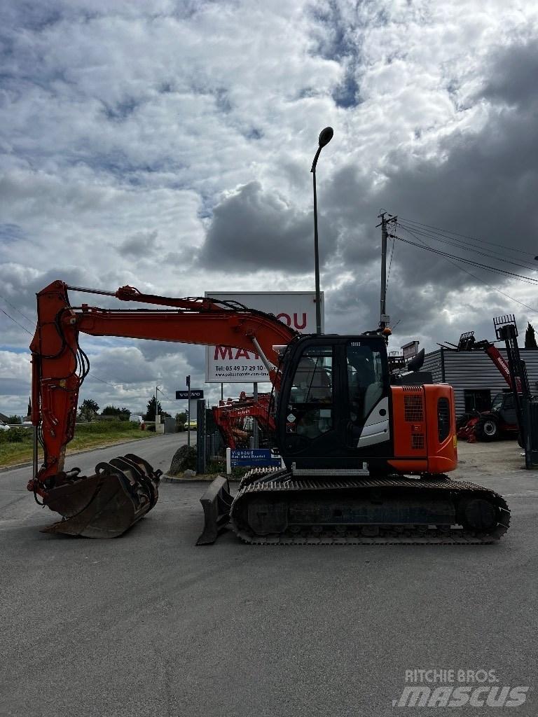 Hitachi ZX 135 US-6 Paletli ekskavatörler