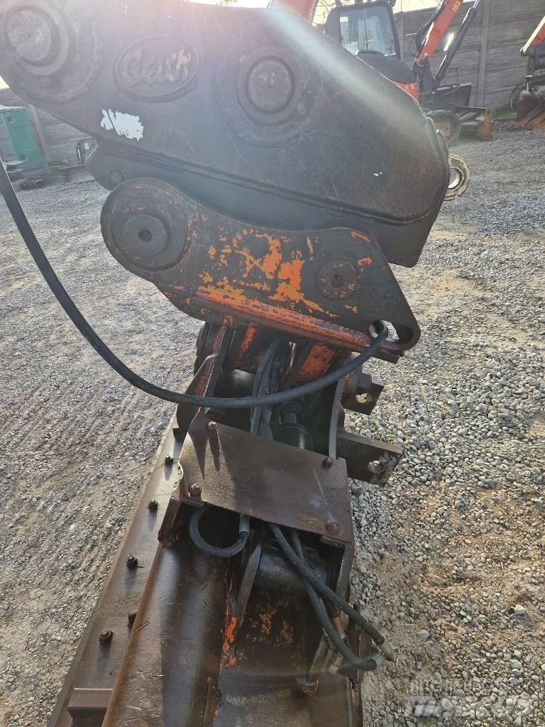 Hitachi ZX 160 LC-5 Paletli ekskavatörler