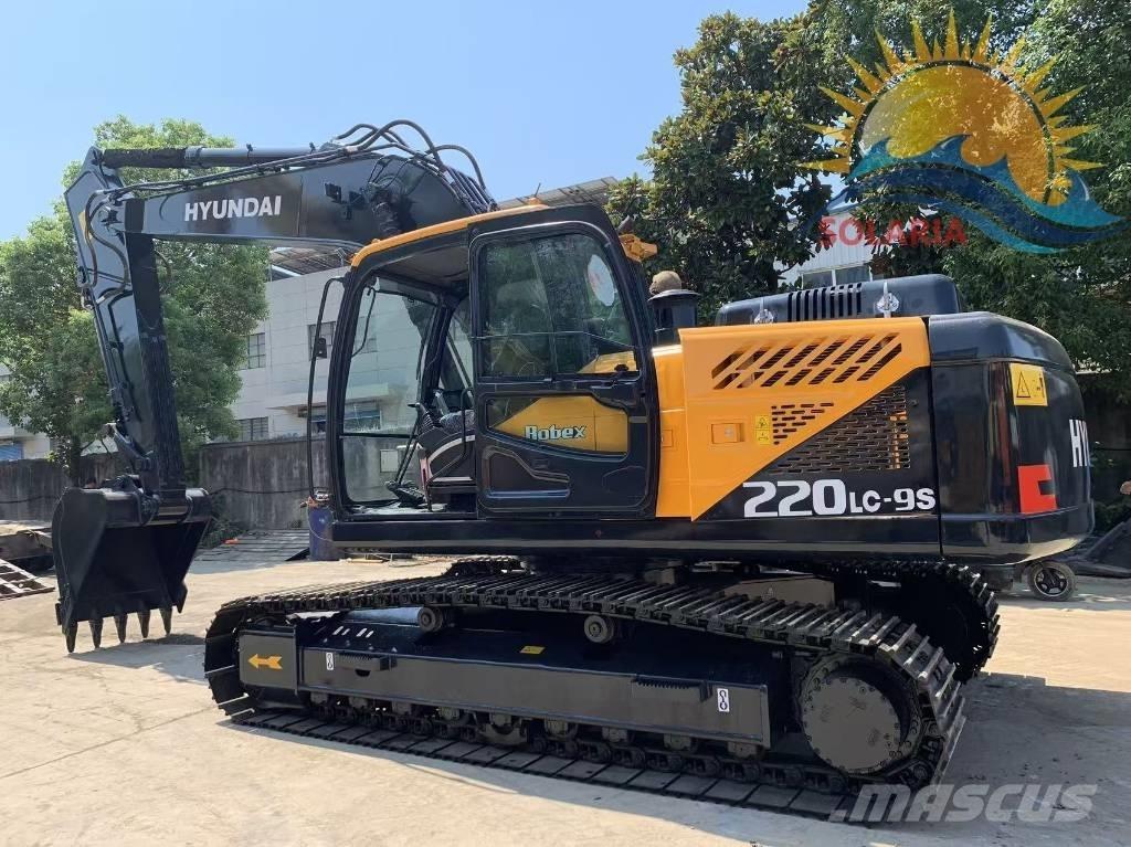 Hyundai R220LC-9S Paletli ekskavatörler