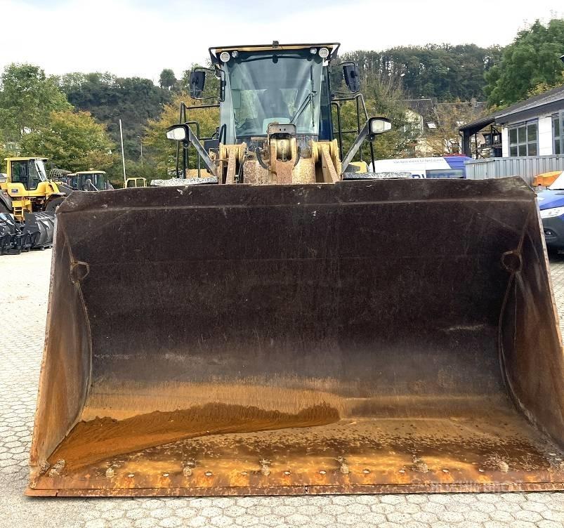 CAT 972 M Tekerlekli yükleyiciler