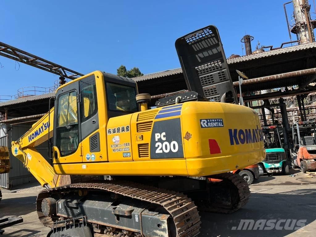 Komatsu PC 200-8N1 Paletli ekskavatörler
