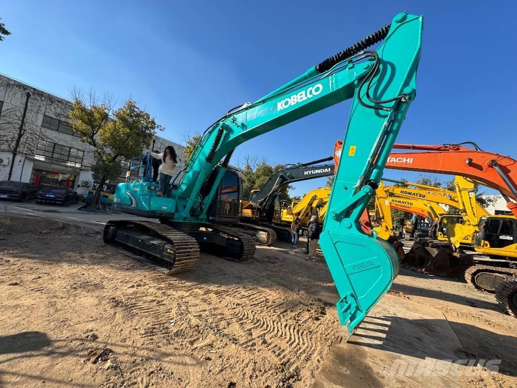 Kobelco SK 200 Paletli ekskavatörler