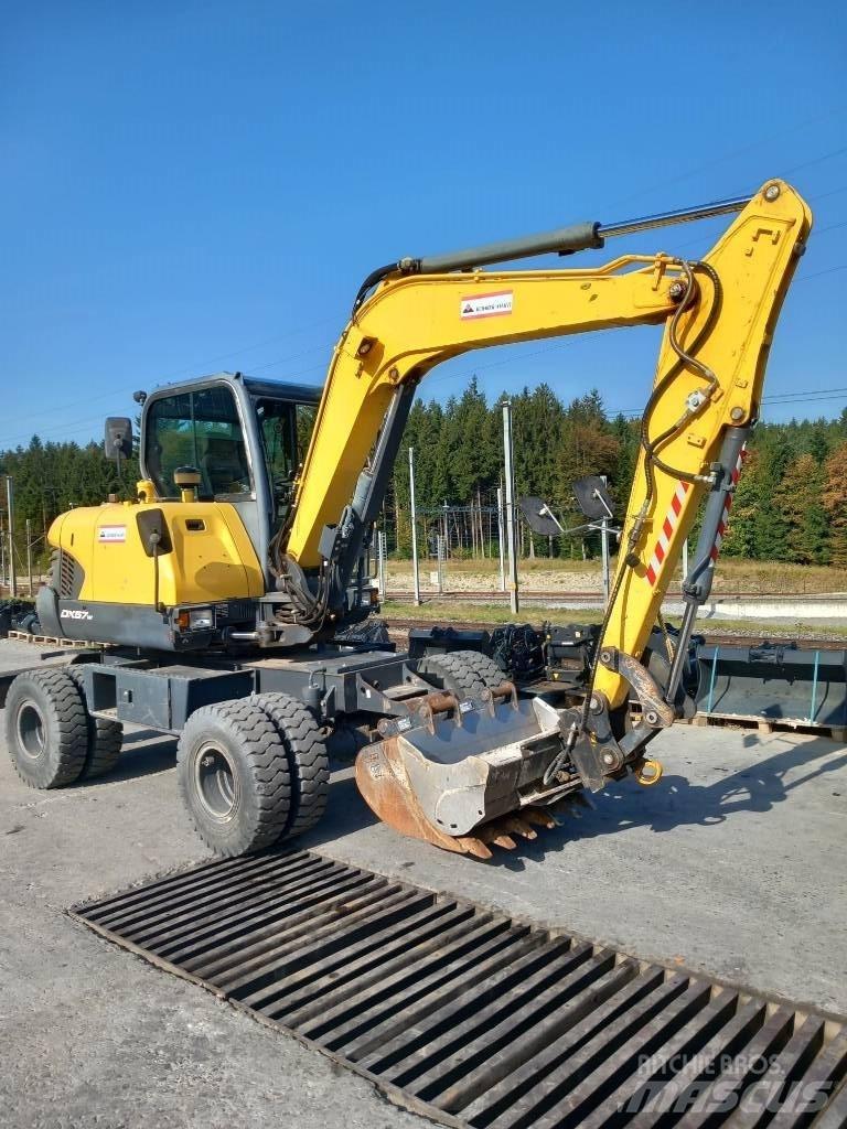 Doosan DX 57 W-5 Lastik tekerli ekskavatörler