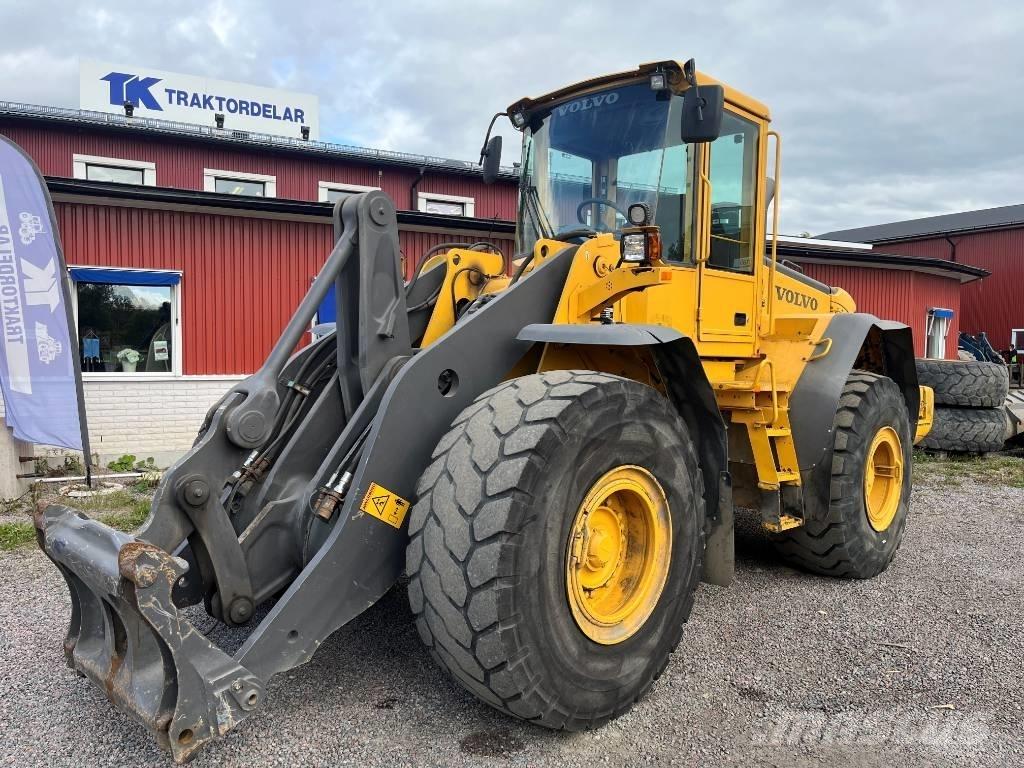 Volvo L 120 E Tekerlekli yükleyiciler