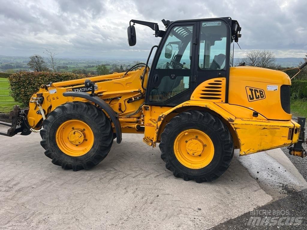 JCB TM 300 Tarimsal teleskopik yükleyiciler