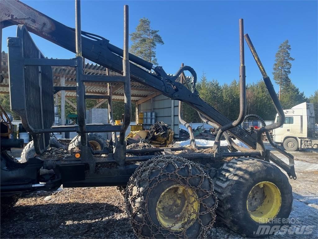 Timberjack 810B Tomruk yükleyici traktörler