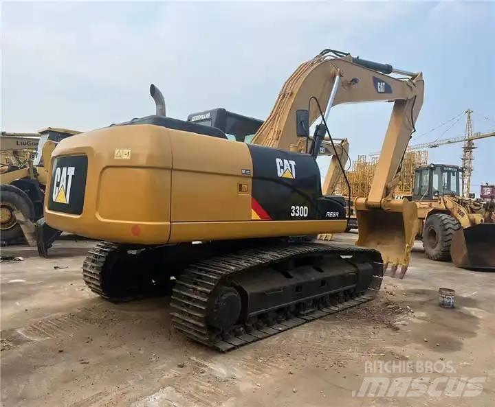 CAT 330D Paletli ekskavatörler