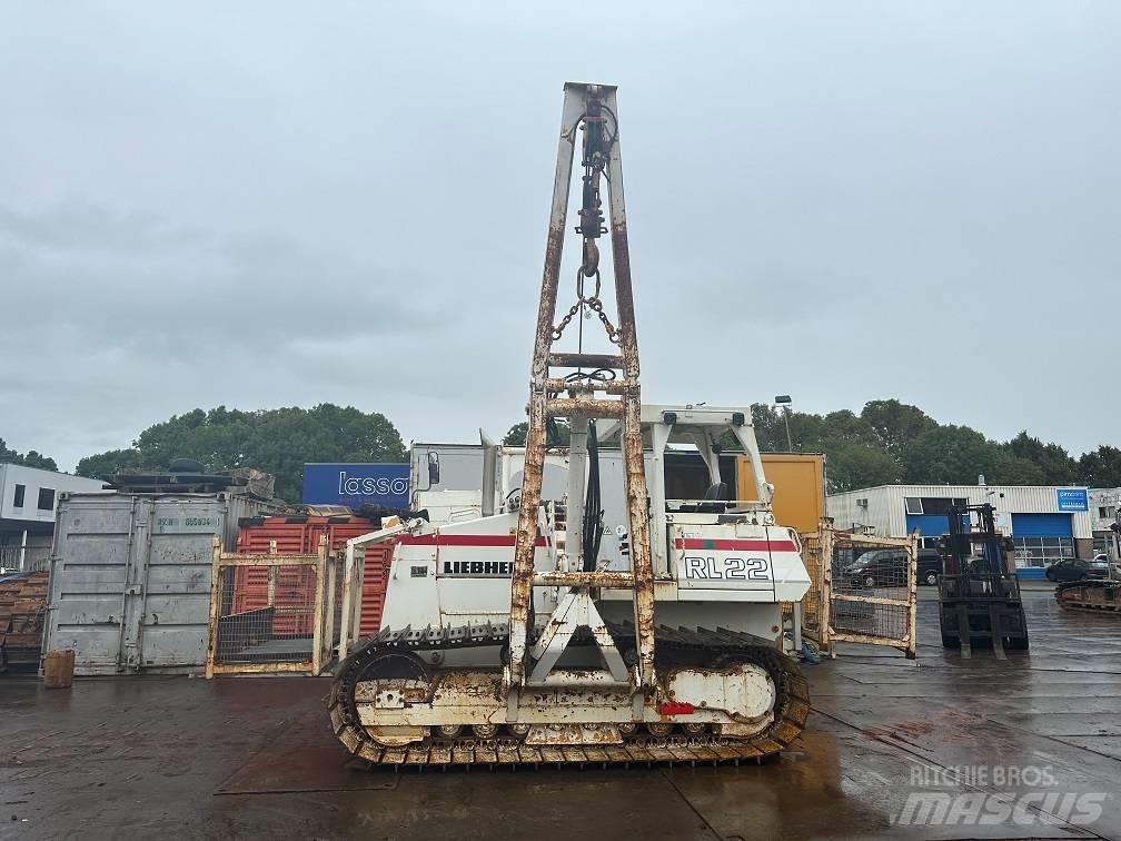 Liebherr RL 22 B Boru döşeme dozerleri