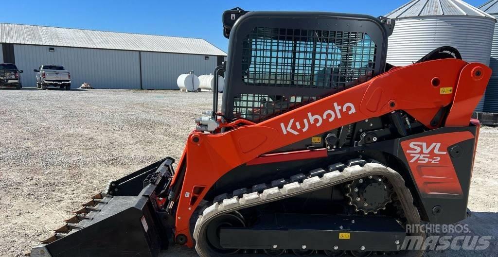 Kubota SVL75-2 Skid steer loderler