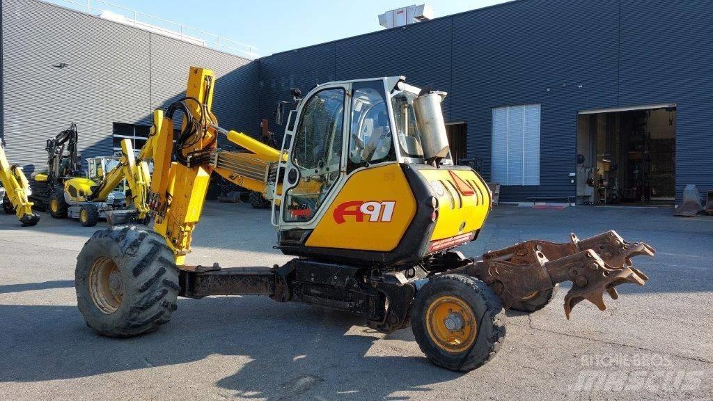 Menzi Muck A91 Mobil Lastik tekerli ekskavatörler