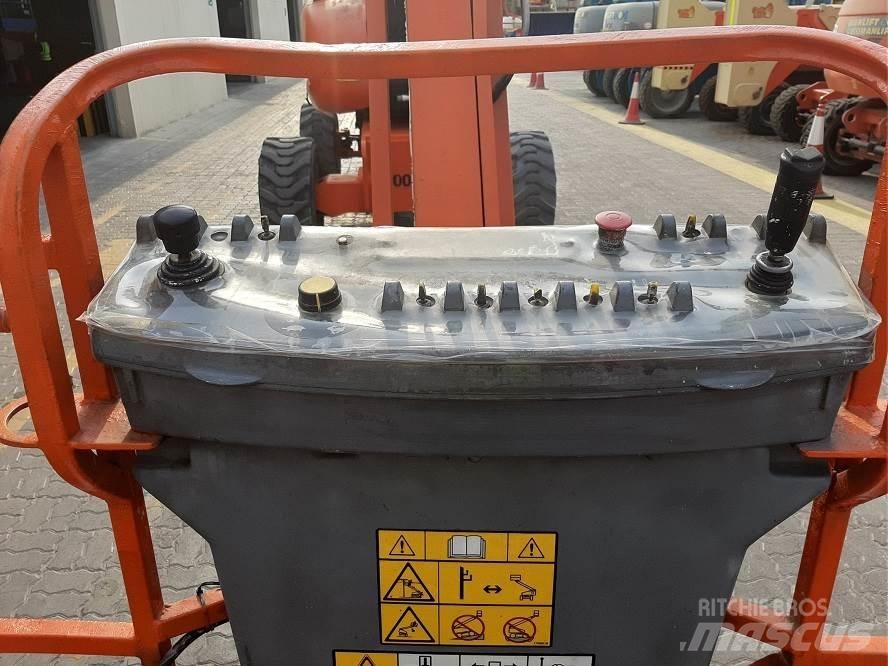 JLG 800AJ Körüklü personel platformları