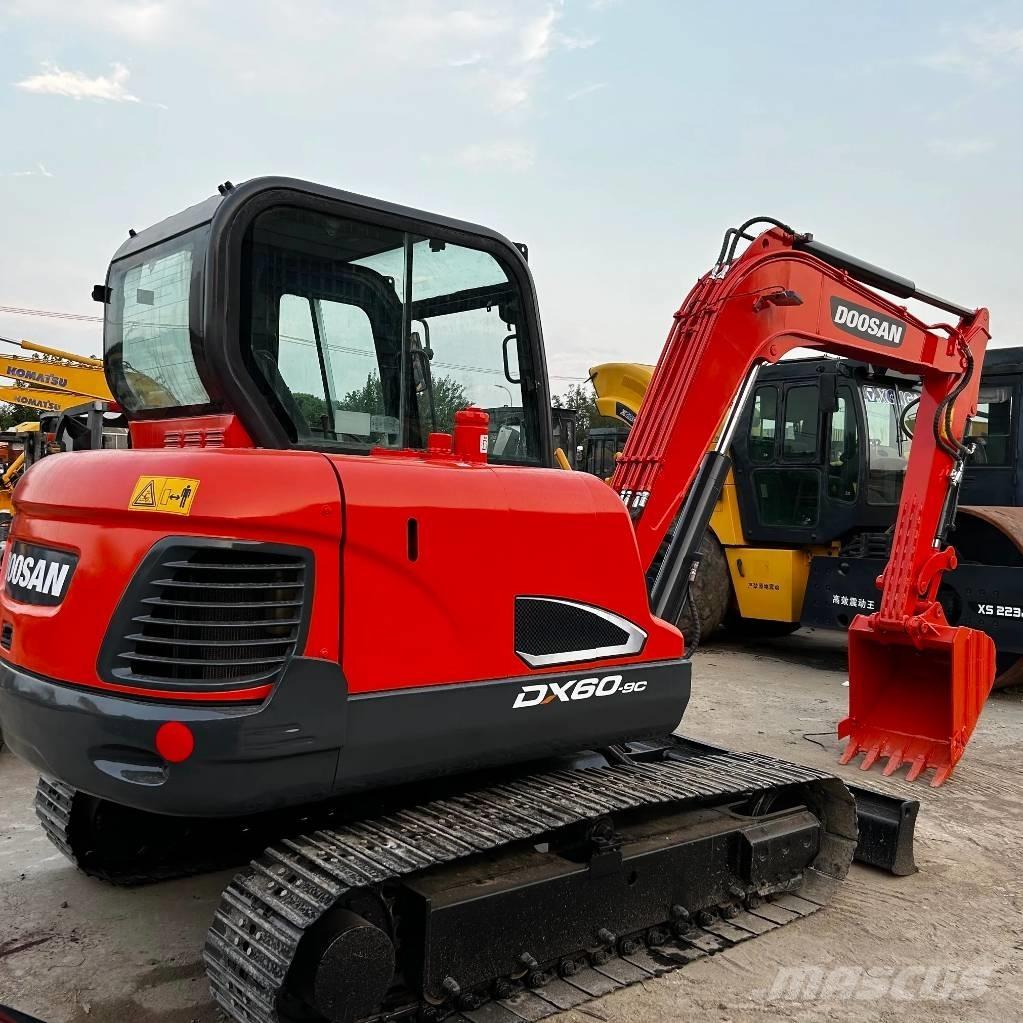 Doosan DX60-9C Mini ekskavatörler, 7 tona dek