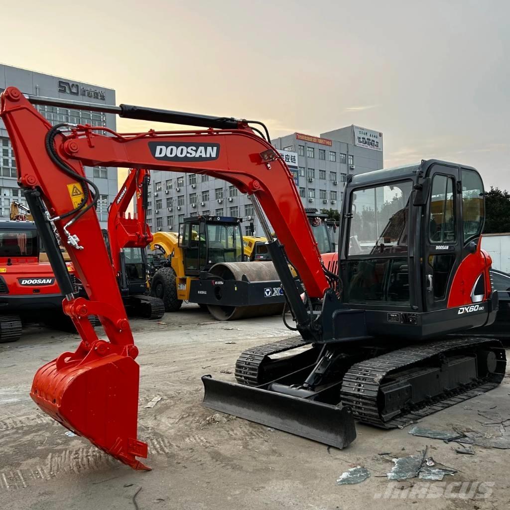Doosan DX60-9C Mini ekskavatörler, 7 tona dek