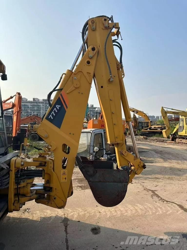 LiuGong CLG 777 A Kazıcı yükleyiciler - beko loder