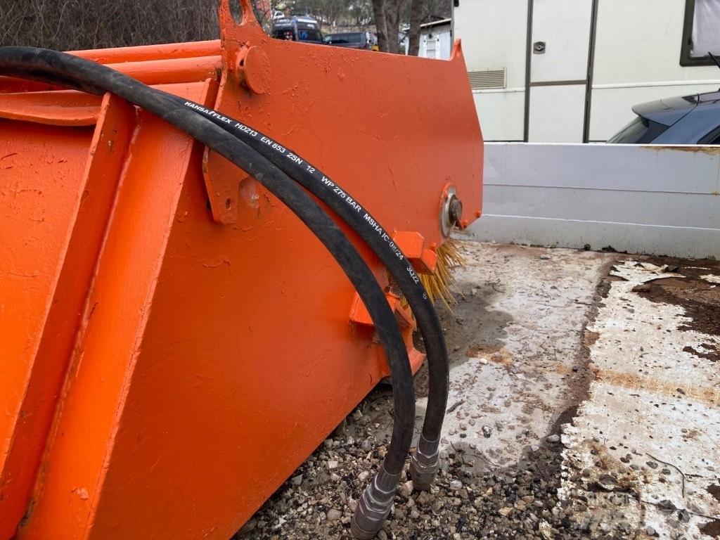 M3 BS 155 STD Süpürgeler