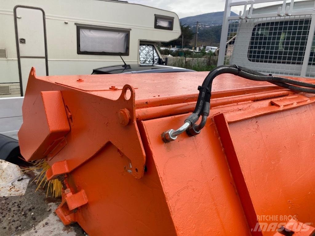 M3 BS 155 STD Süpürgeler