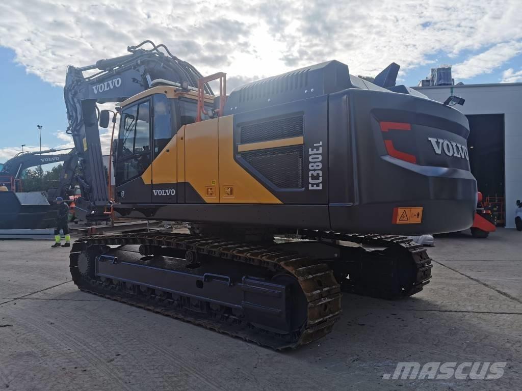 Volvo EC 380 EL Paletli ekskavatörler
