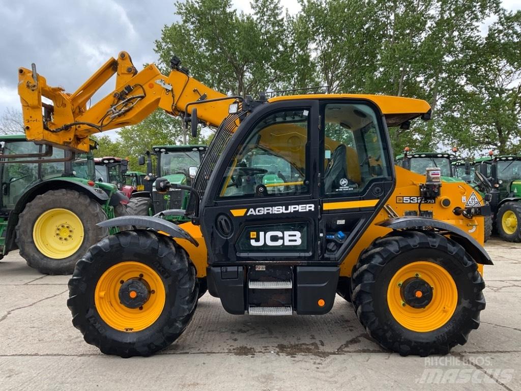 JCB 532-70 Tarimsal teleskopik yükleyiciler