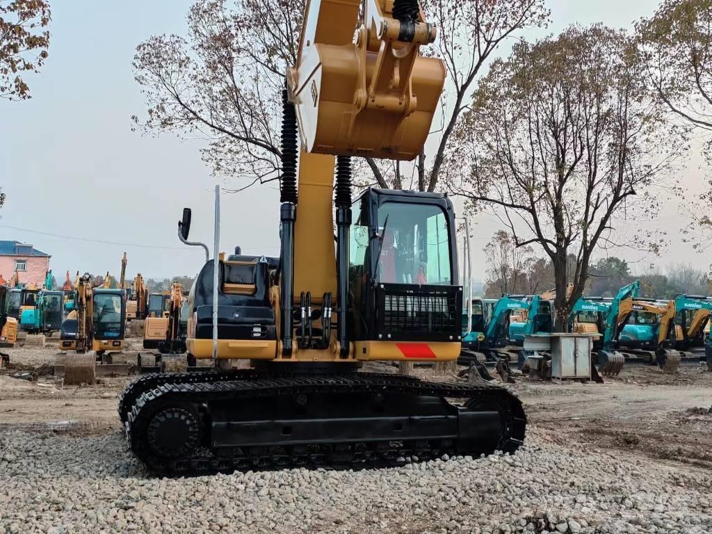 CAT 320 D Paletli ekskavatörler