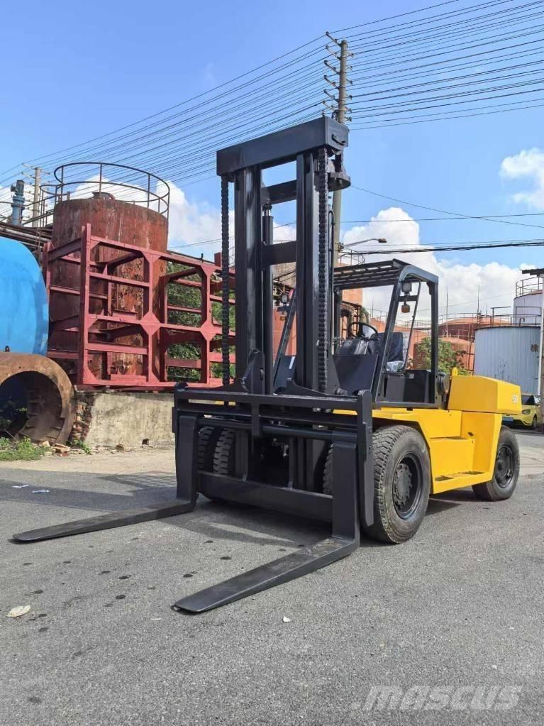 Komatsu FD150-7 Dizel forkliftler