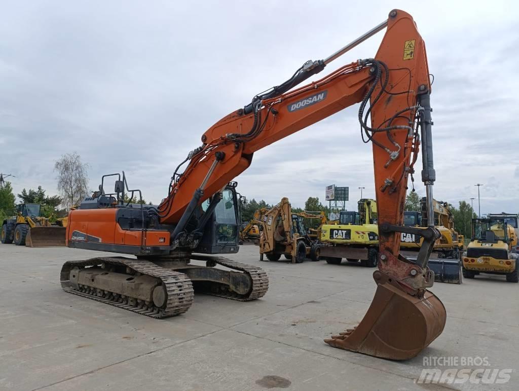 Doosan DX 255 LC-5 Paletli ekskavatörler