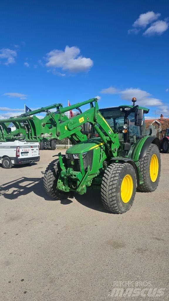 John Deere 5125R Traktörler