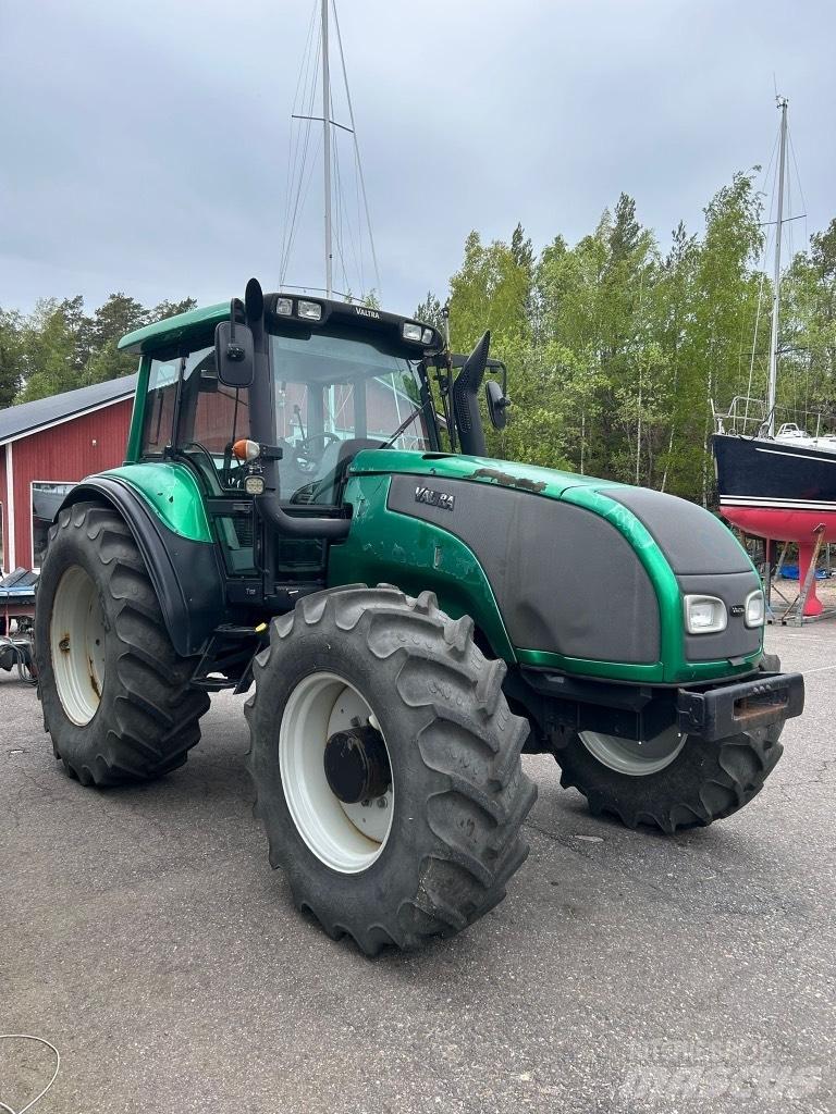 Valtra T 150 Traktörler