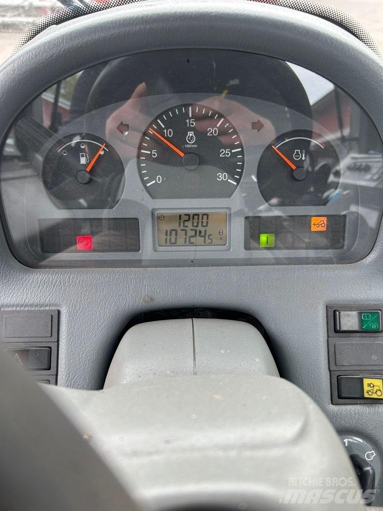 Valtra T 150 Traktörler