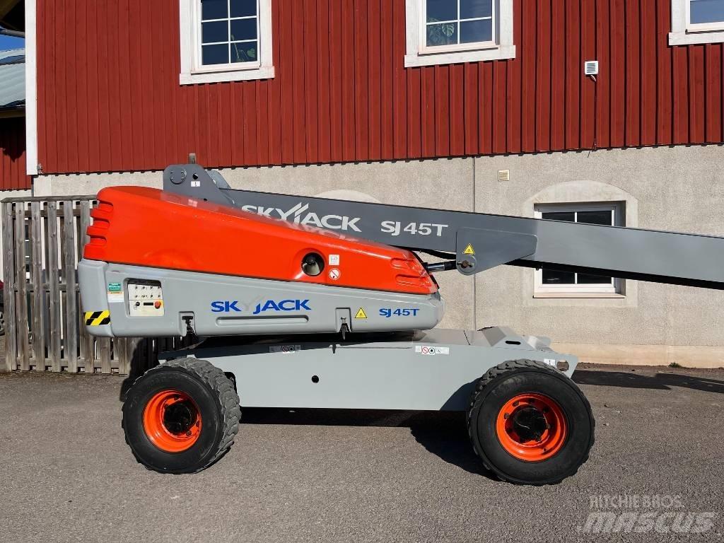 SkyJack SJ 45 T Teleskopik personel platformları
