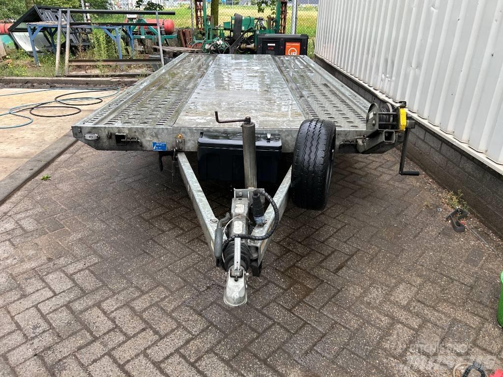 Humbaur MTK 304722 Hafif çekiciler