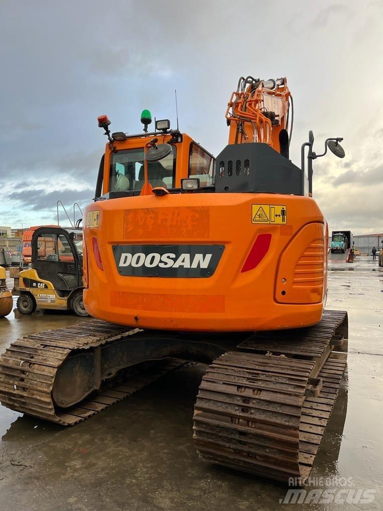 Doosan DX140 LCR Paletli ekskavatörler