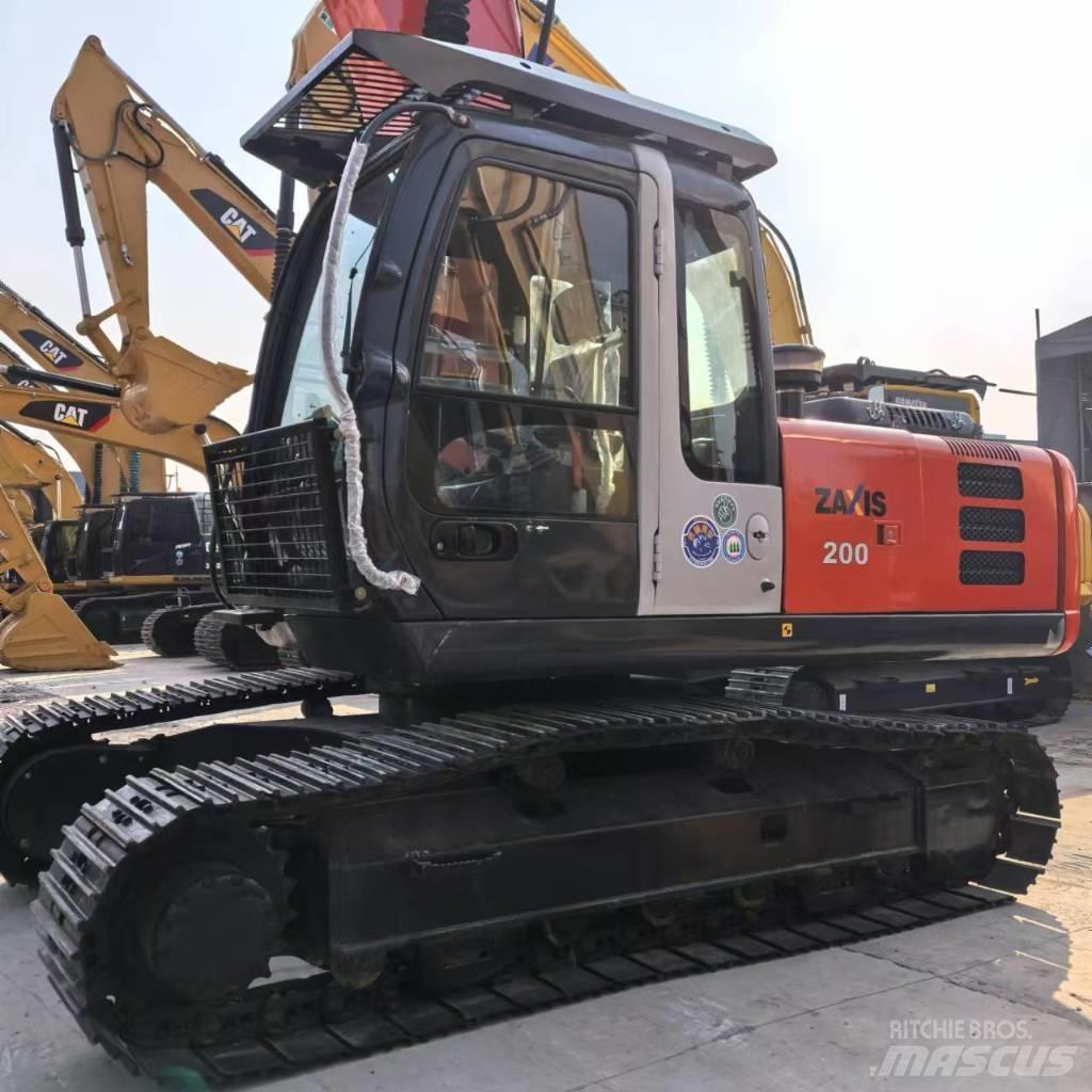 Hitachi ZX 200-3 G Paletli ekskavatörler