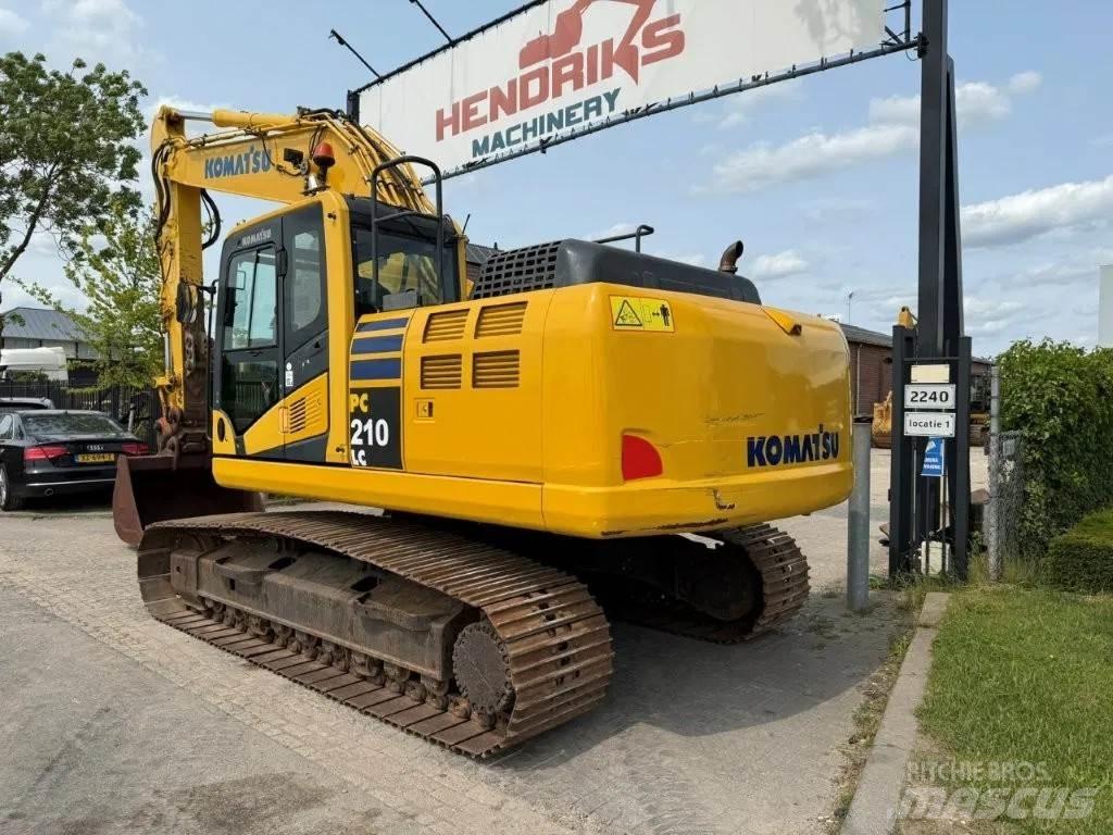 Komatsu PC210LC-10 Paletli ekskavatörler