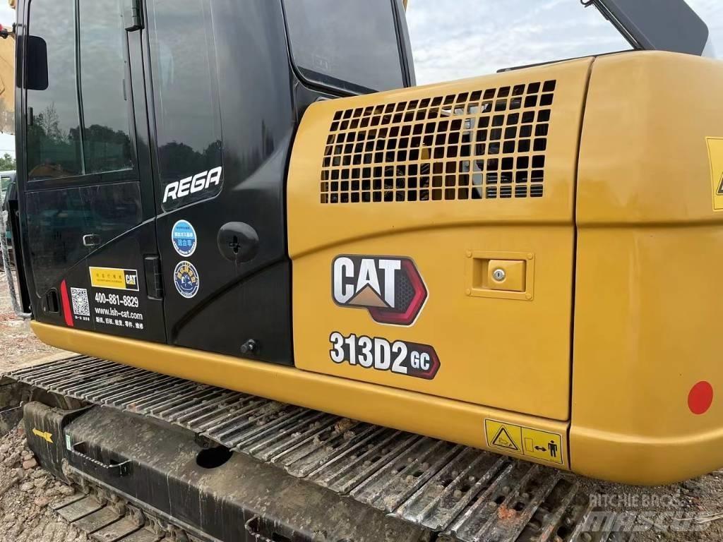 CAT 313GC Paletli ekskavatörler