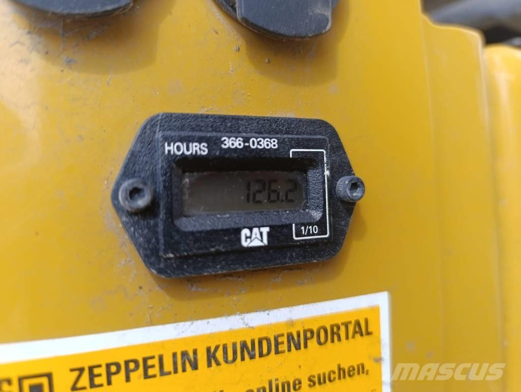 CAT CB 1.7 Çift tamburlu silindirler