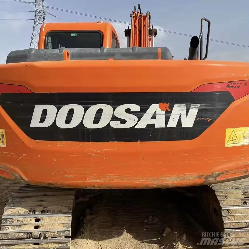 Doosan DX150LC-9C Paletli ekskavatörler