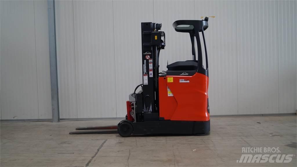 Linde R14HD Reach truck - depo içi istif araçları
