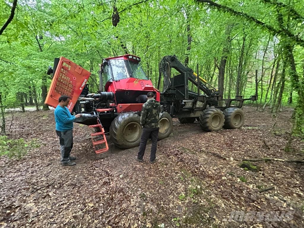 Valmet 840.2 Tomruk yükleyici traktörler