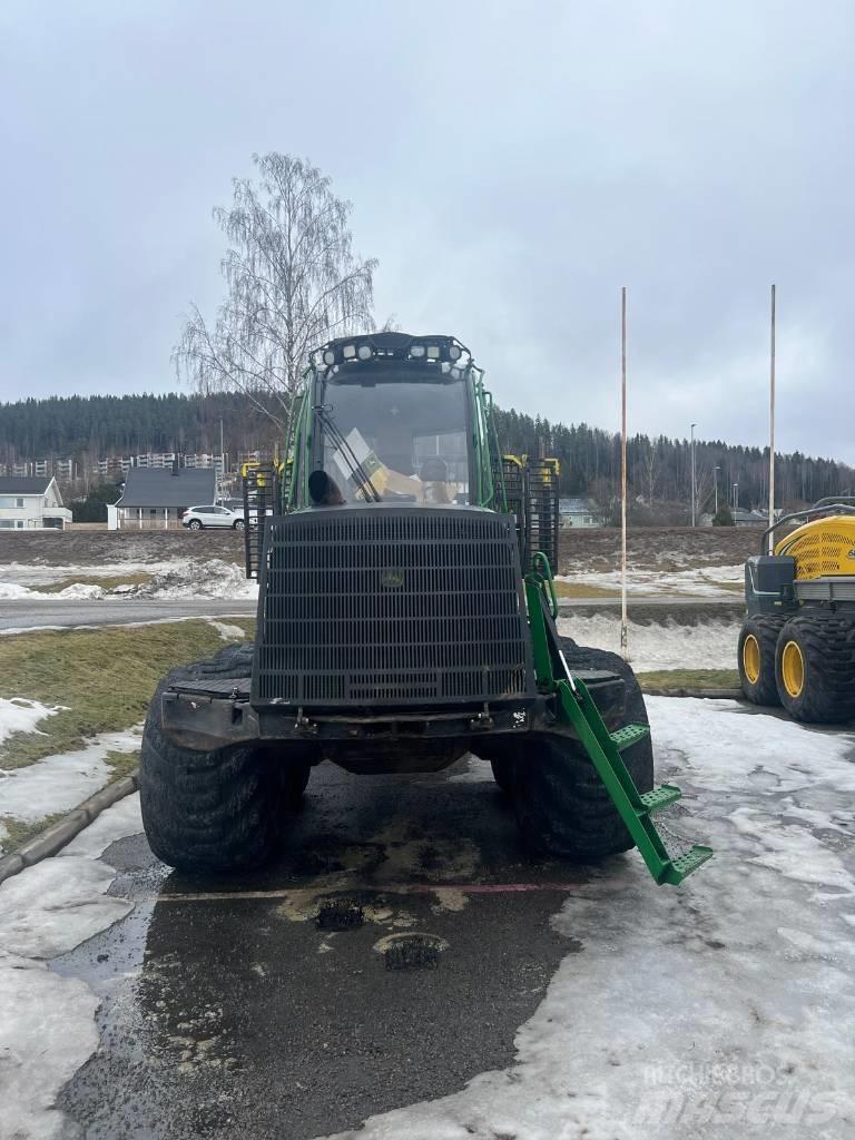 John Deere 1210 E Tomruk yükleyici traktörler