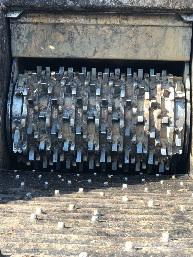 Mus-Max WT 9 XL Ağaç öğütücüler