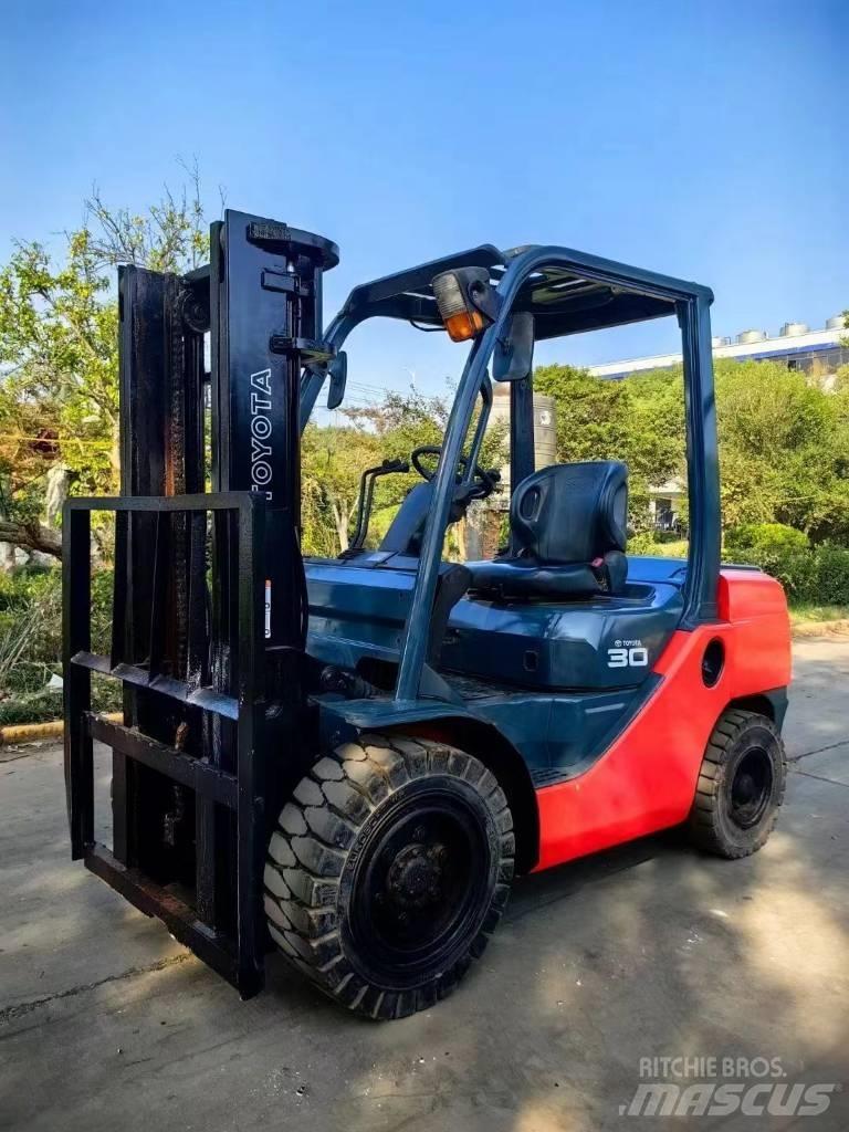 Toyota 8 FD 30 Dizel forkliftler