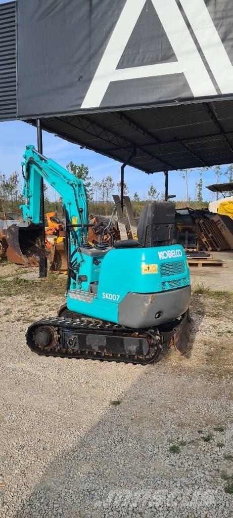 Kobelco SK 007 Mini ekskavatörler, 7 tona dek