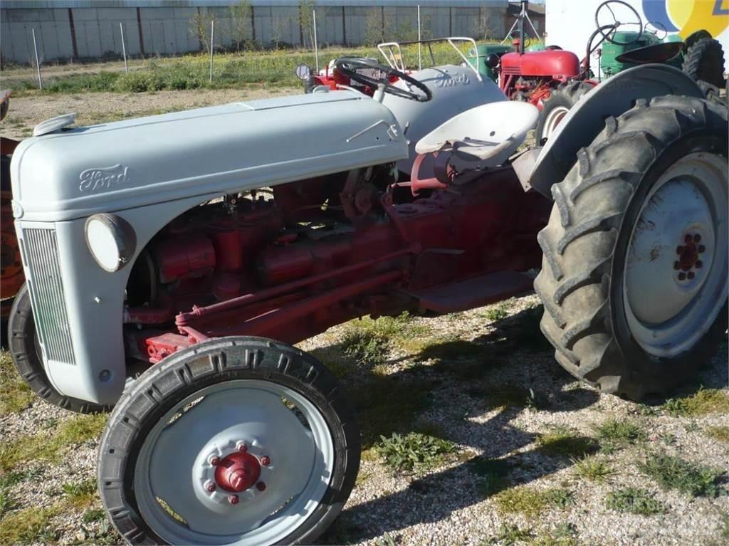 Ford 8N Traktörler